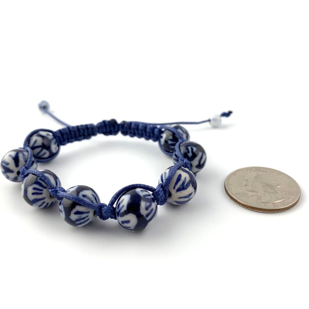 Elegant bracelet with porcelain and pearls : r/crafts