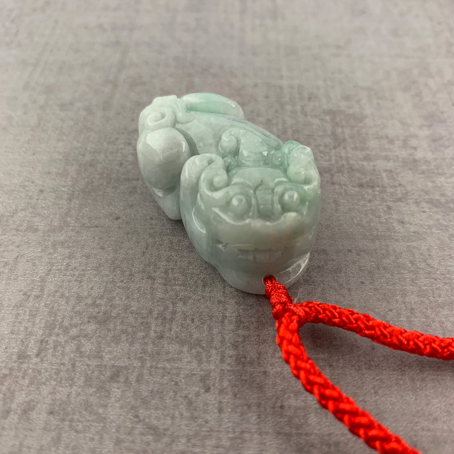 Jadeite Jade Dragon Pixiu Dragon Chinese Carved Pendant, YW-0110-1646861714 - AriaDesignCollection