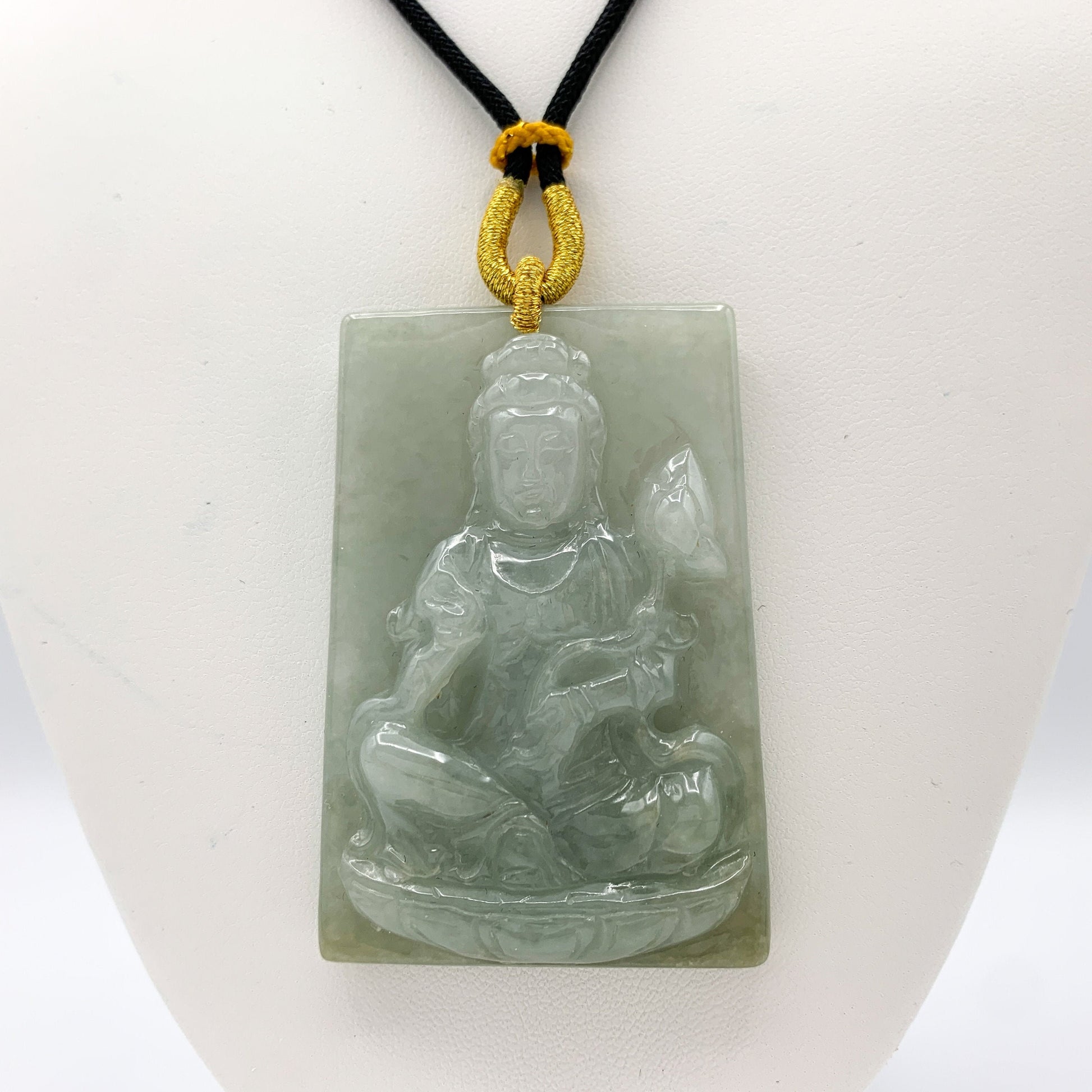 Jadeite Jade Guan Yin Avalokiteshvara Hand Carved Pendant Necklace, YJ-0321-0469026 - AriaDesignCollection