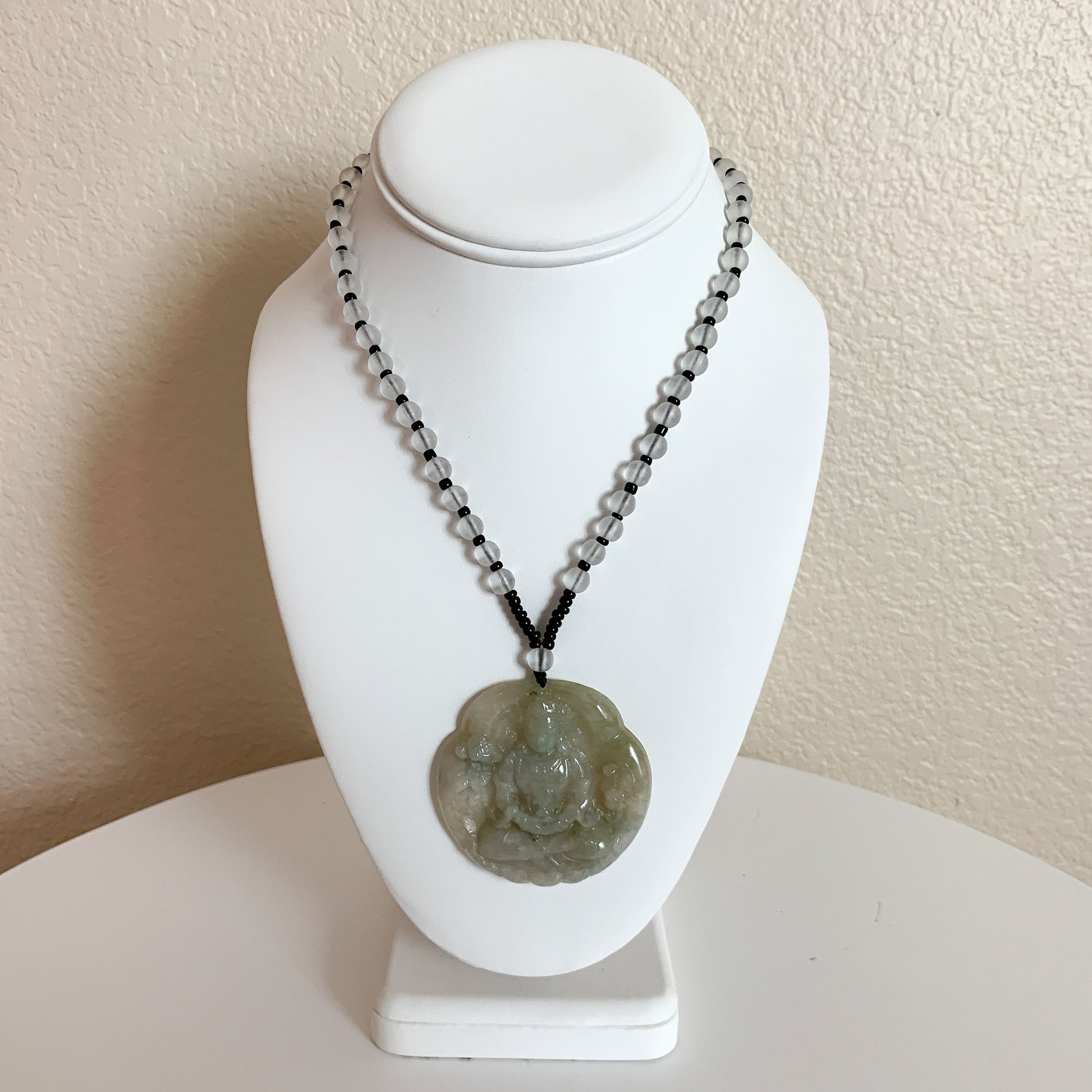 Jadeite Jade Guan Yin Avalokiteshvara, Quan Am, Carved Pendant Necklace, YJ-0321-0319321 - AriaDesignCollection