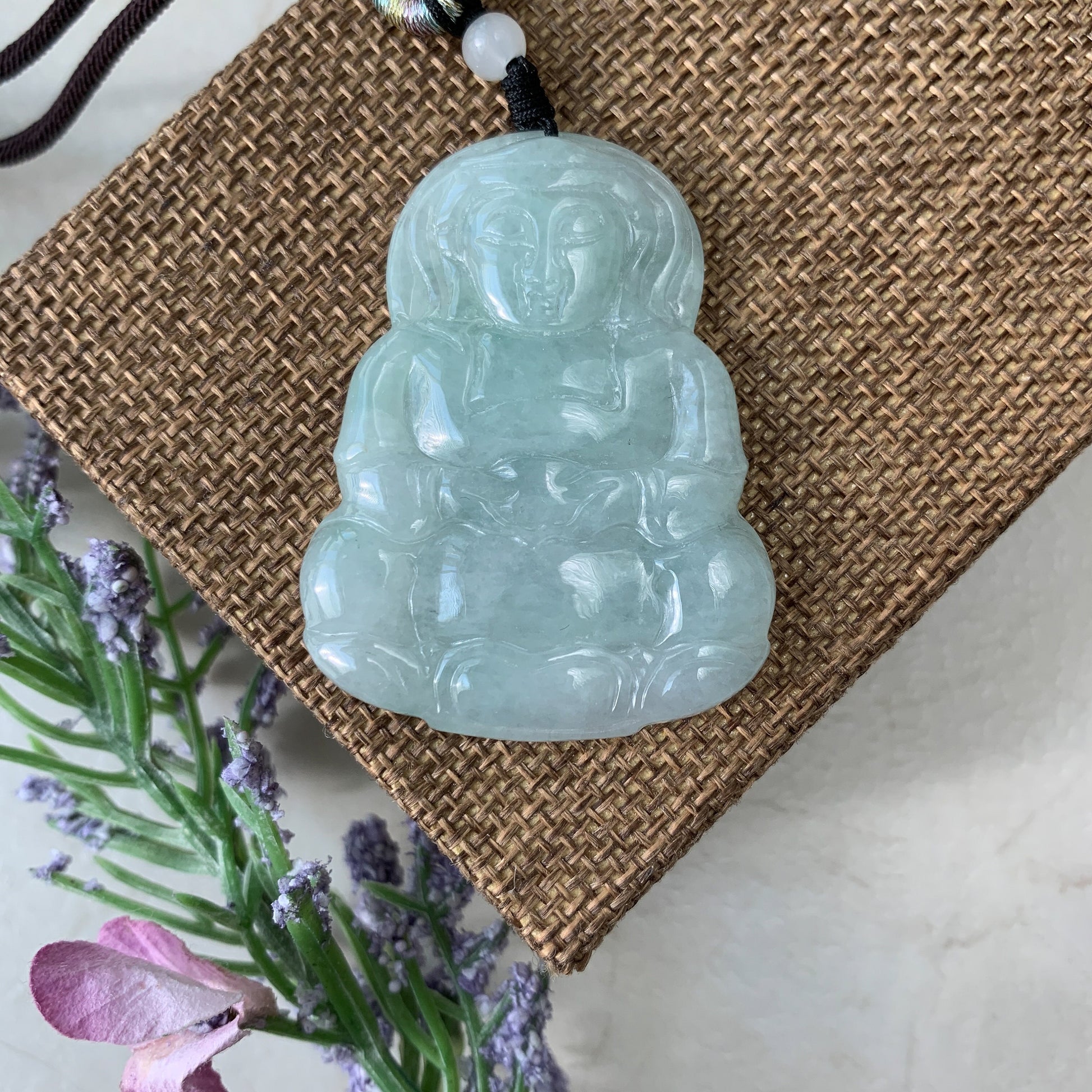 Jadeite Jade Guan Yin Avalokiteshvara Hand Carved Pendant Necklace, YJ-0321-0390692 - AriaDesignCollection
