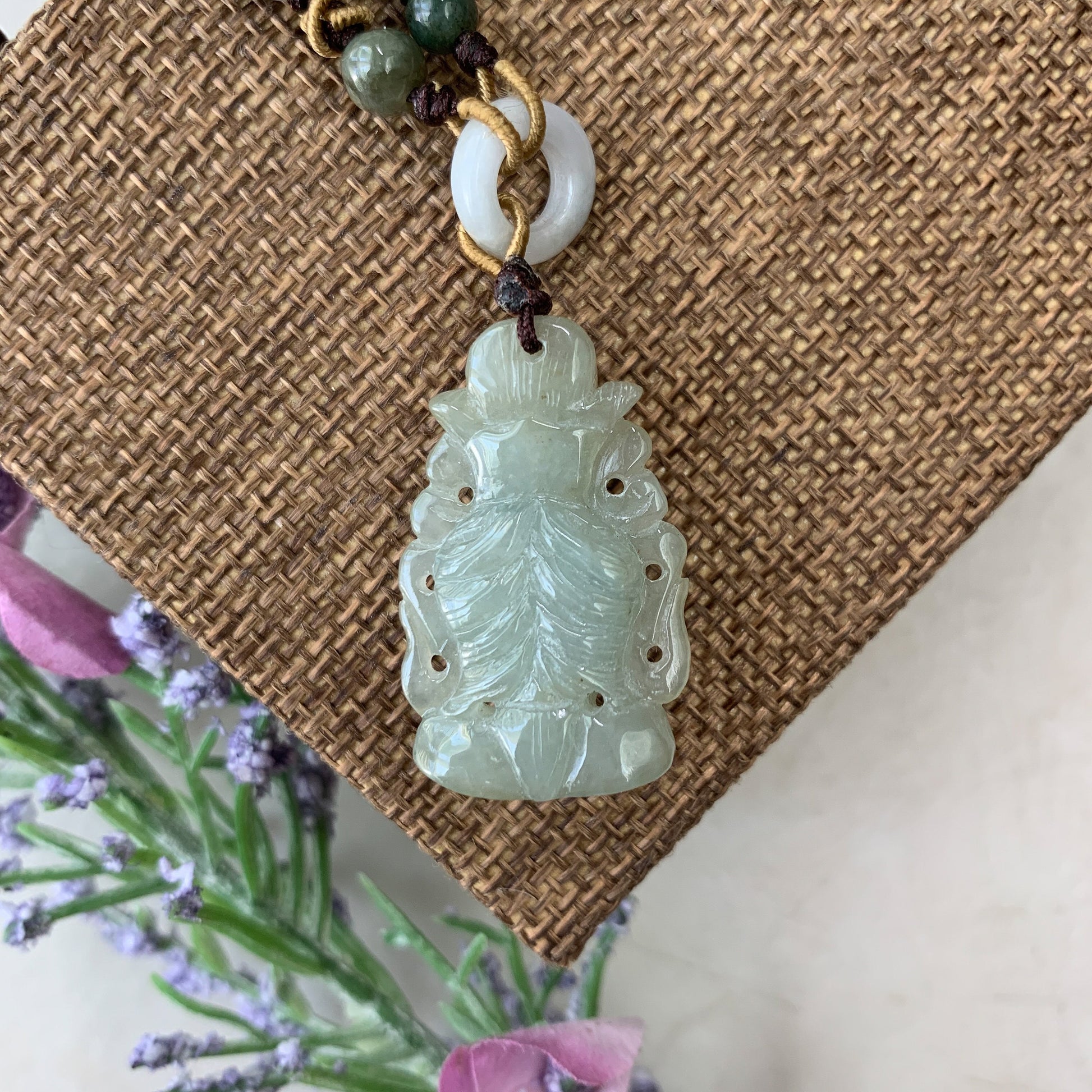 Jadeite Jade Guan Yin Avalokiteshvara Hand Carved Head Pendant, YW-0110-1646760457 - AriaDesignCollection