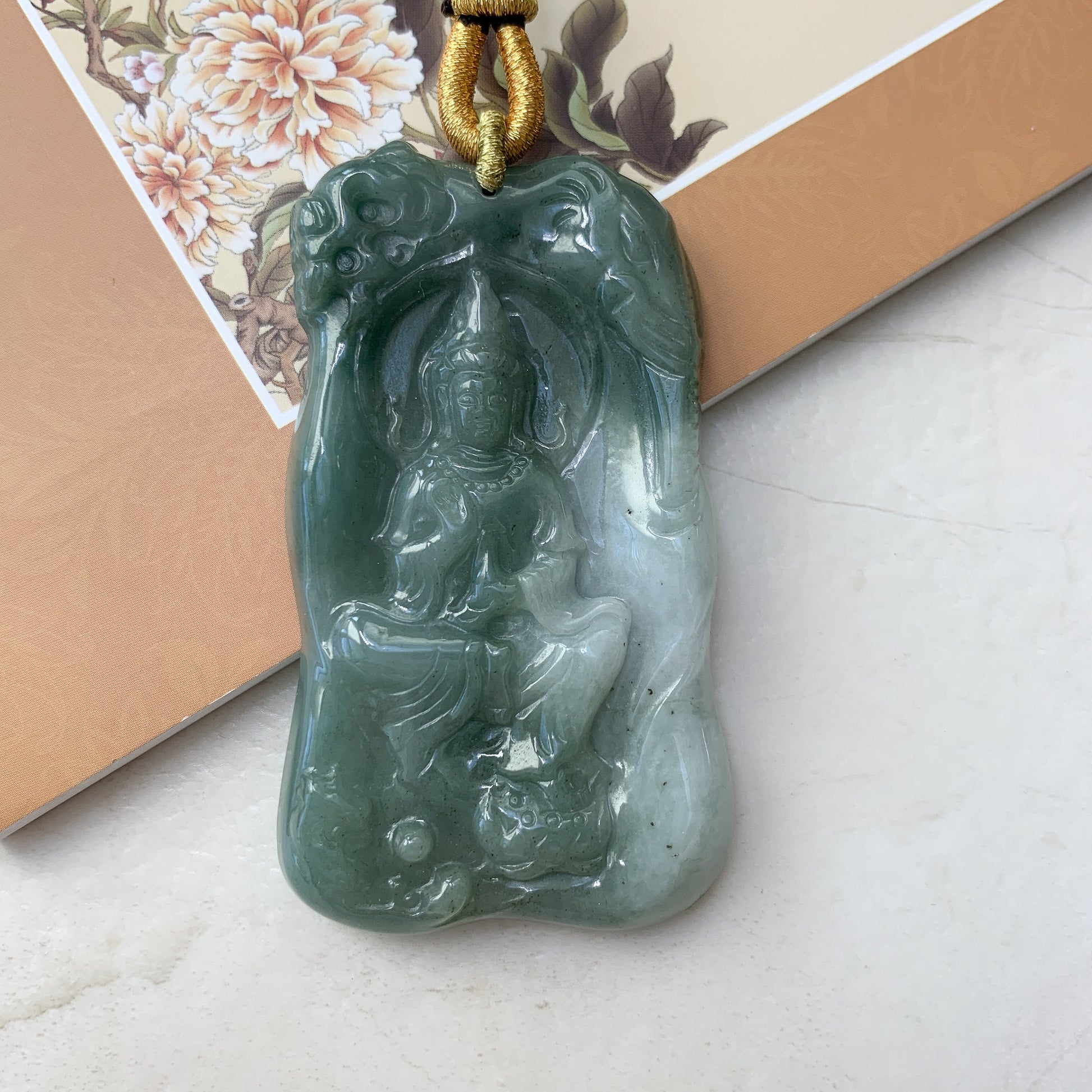 Jadeite Jade Guan Yin Avalokiteshvara Pendant Necklace, Hand Carved, Green Jade, Quan Am, Kuan Yin, YJ-0921-0179949 - AriaDesignCollection