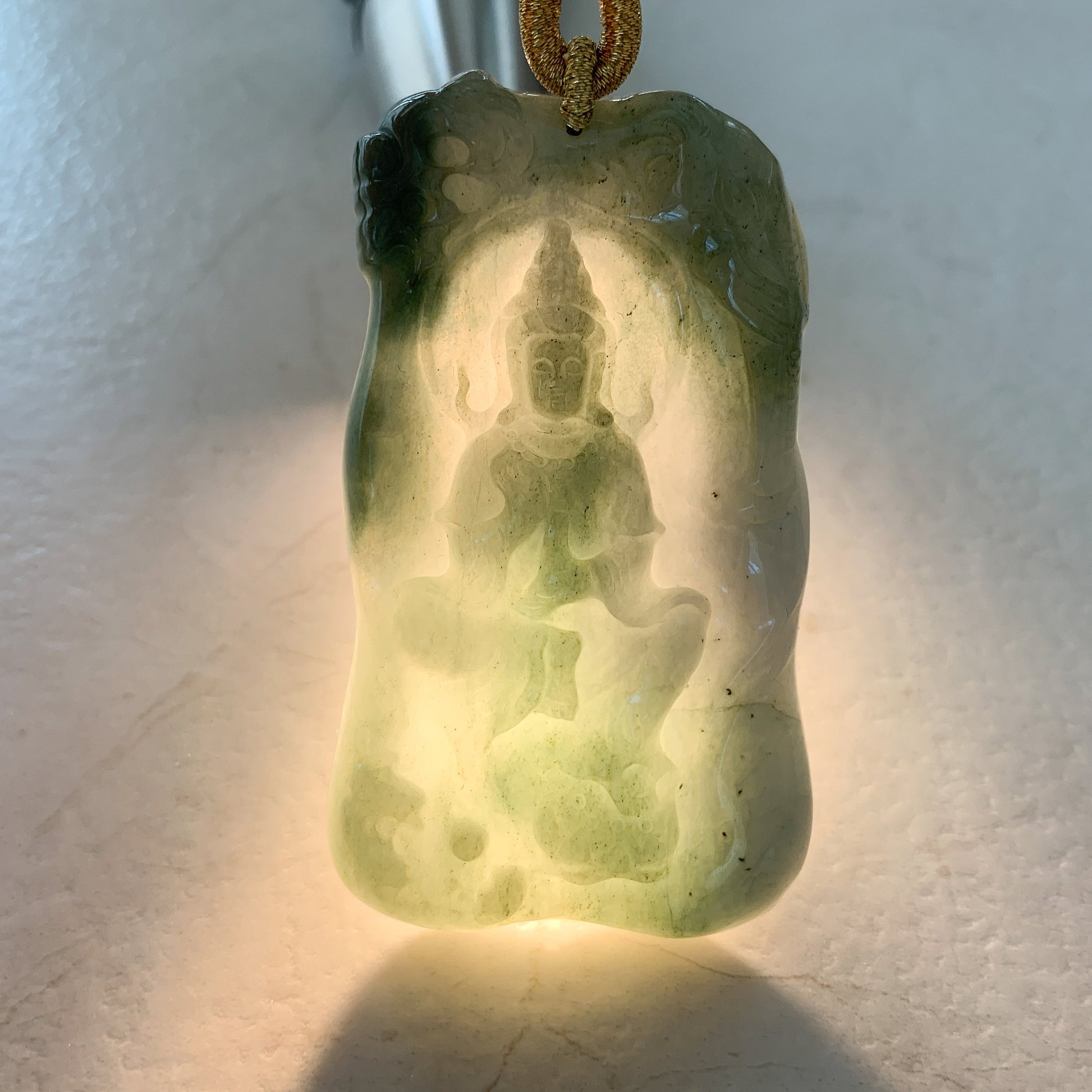 Jadeite Jade Guan Yin Avalokiteshvara Pendant Necklace, Hand Carved, Green Jade, Quan Am, Kuan Yin, YJ-0921-0179949 - AriaDesignCollection