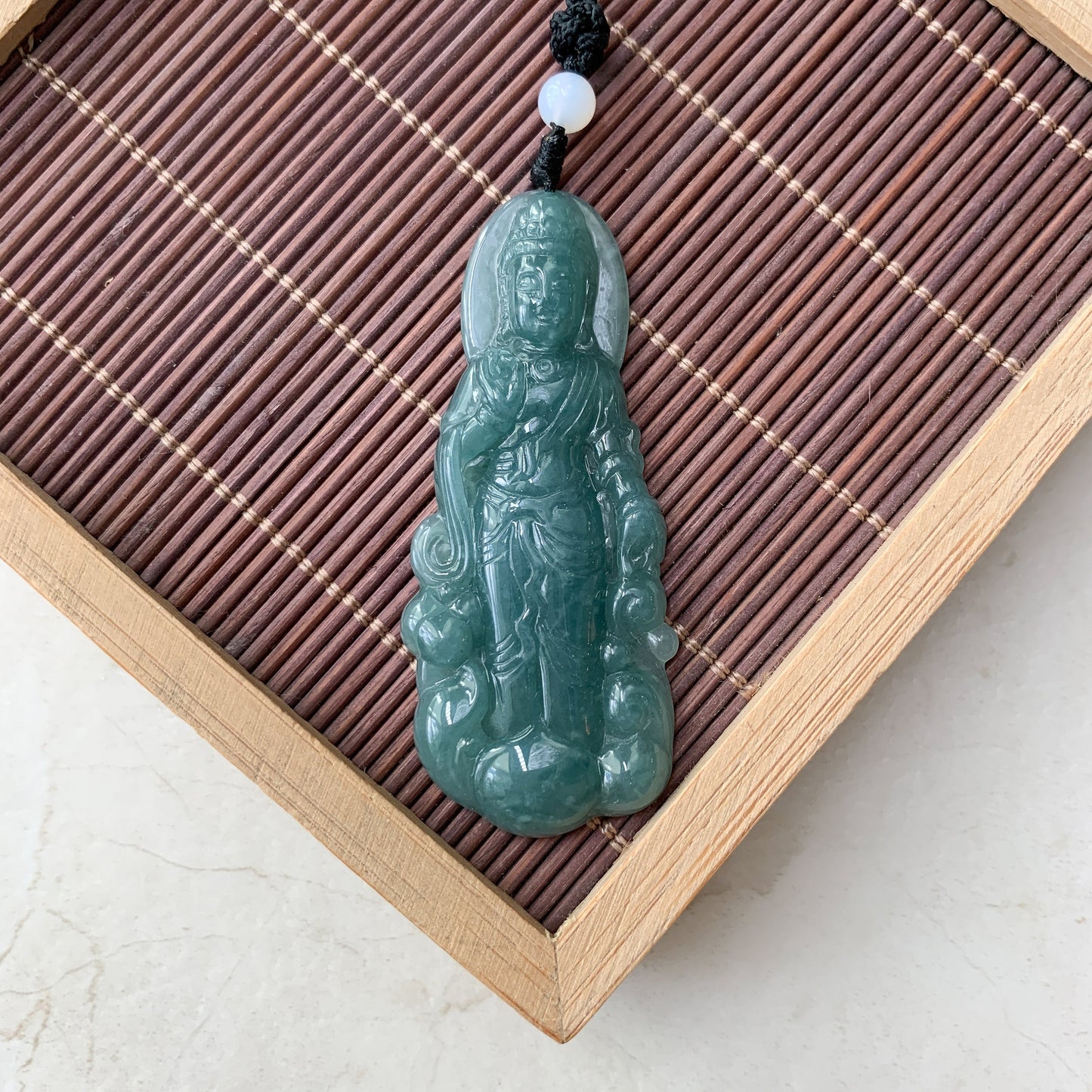 Jadeite Jade Standing Guan Yin Avalokiteshvara Carved Pendant Necklace, Quan Am, ZYF-0921-1646062788 - AriaDesignCollection