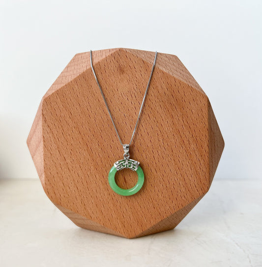 Aventurine Sterling Silver Circle Donut Pendant Necklace, YW-0110-1645805757 - AriaDesignCollection