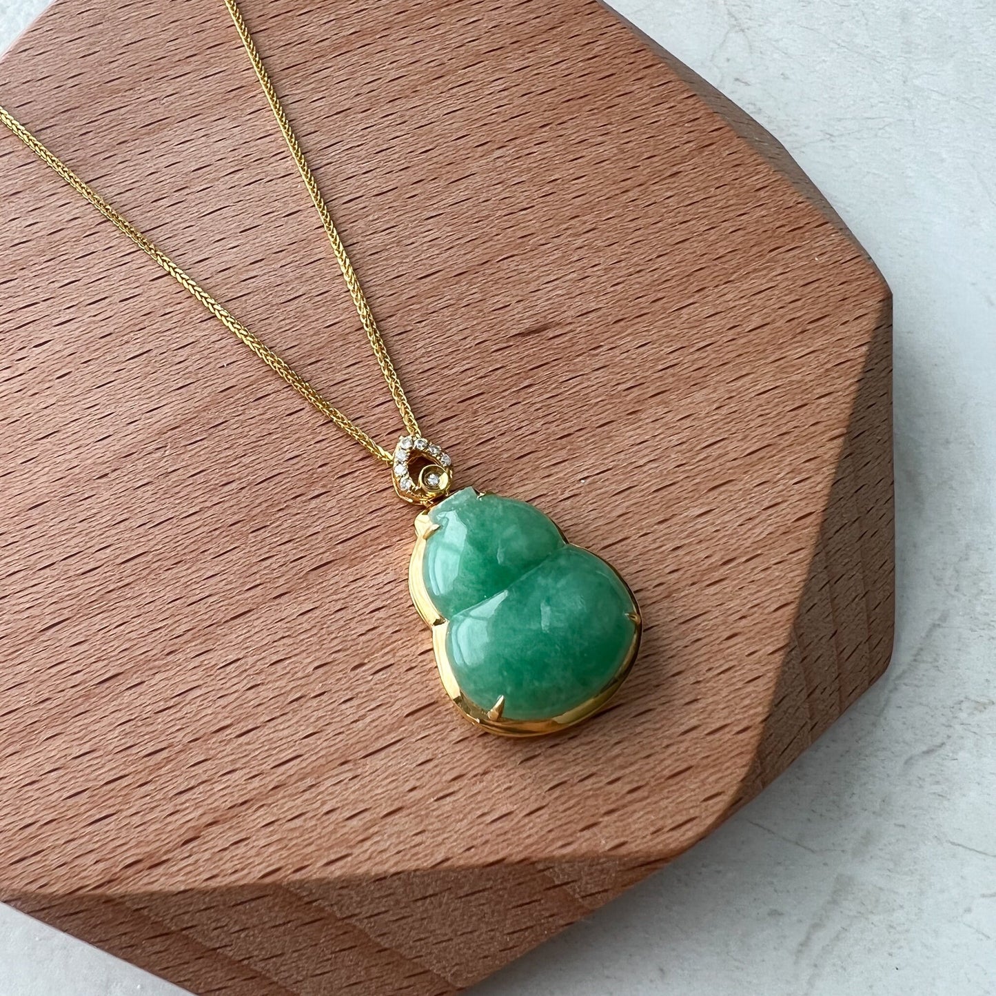 Jade Bottle Gourd, Jadeite Jade, 18K Gold Set, Calabash, Small and Dainty, Hand Carved Pendant Necklace, FSX-0921-KSA32457 - AriaDesignCollection