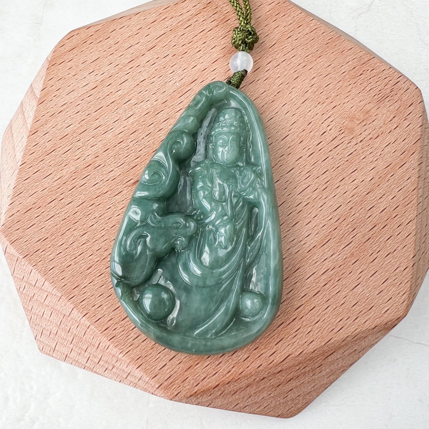 Jadeite Jade Guan Yin Avalokiteshvara and Dragon Carved Pendant Necklace, Quan Am, YJ-1221-0210864 - AriaDesignCollection