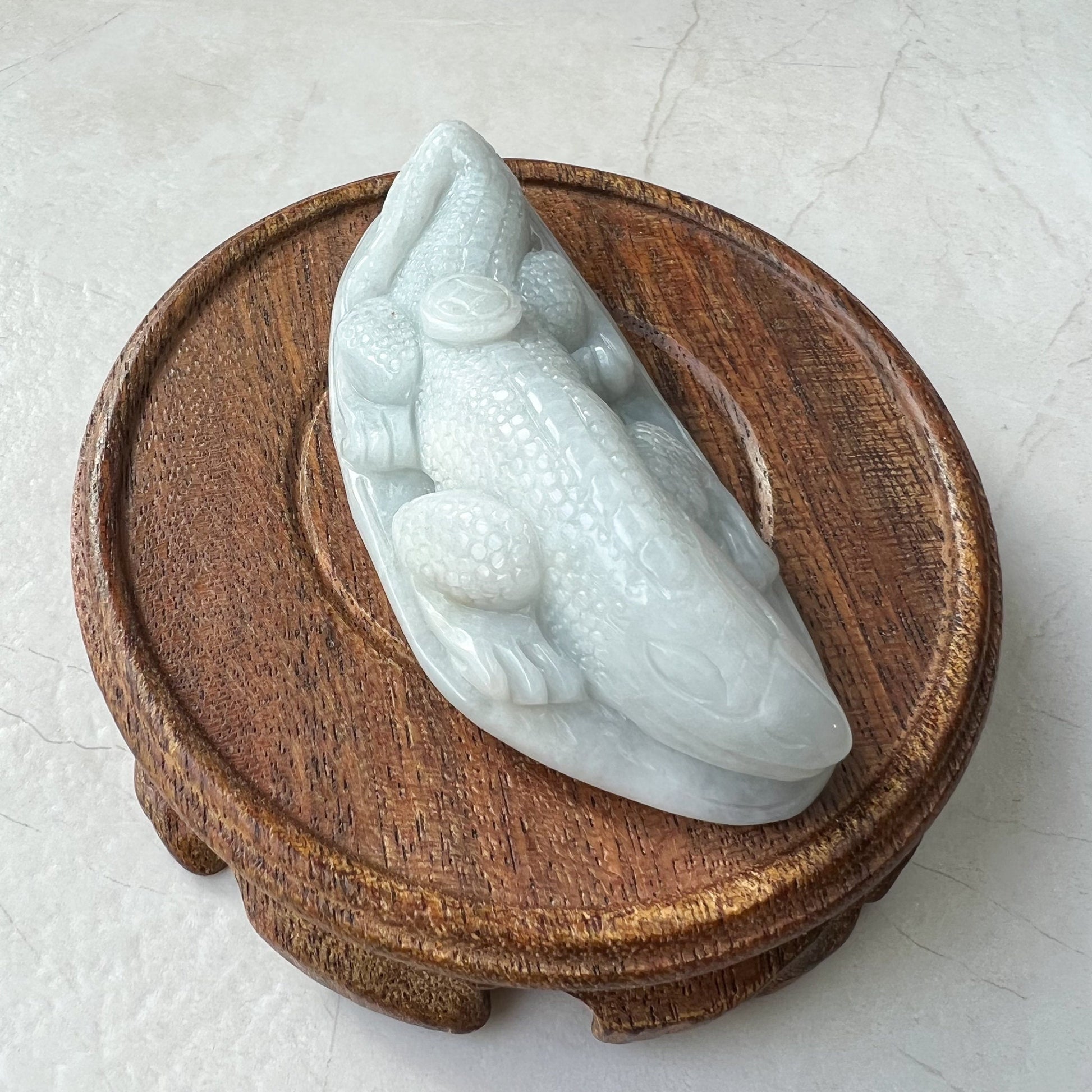 Jadeite Jade Lizard on Leaf, Feng Shui, Chinese Hand Carved Statue, Figurine, Display, Decoration, Green Jade, YJ-0322-0336530 - AriaDesignCollection