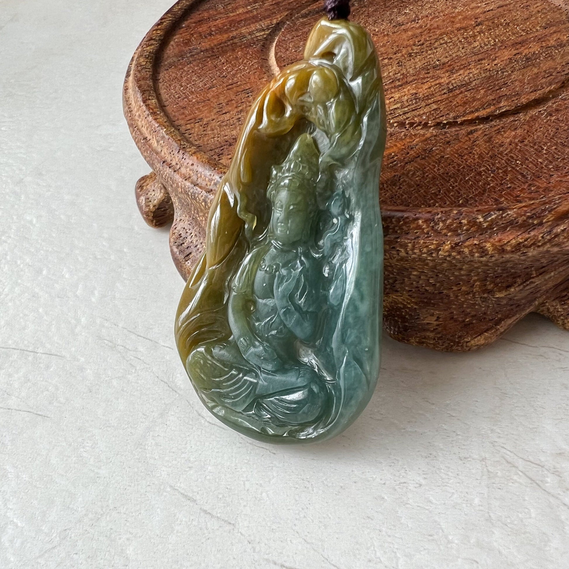 Green Standing Jadeite Jade Guan Yin Avalokiteshvara Hand Carved Pendant Necklace, ZYF-0322-1651339217 - AriaDesignCollection