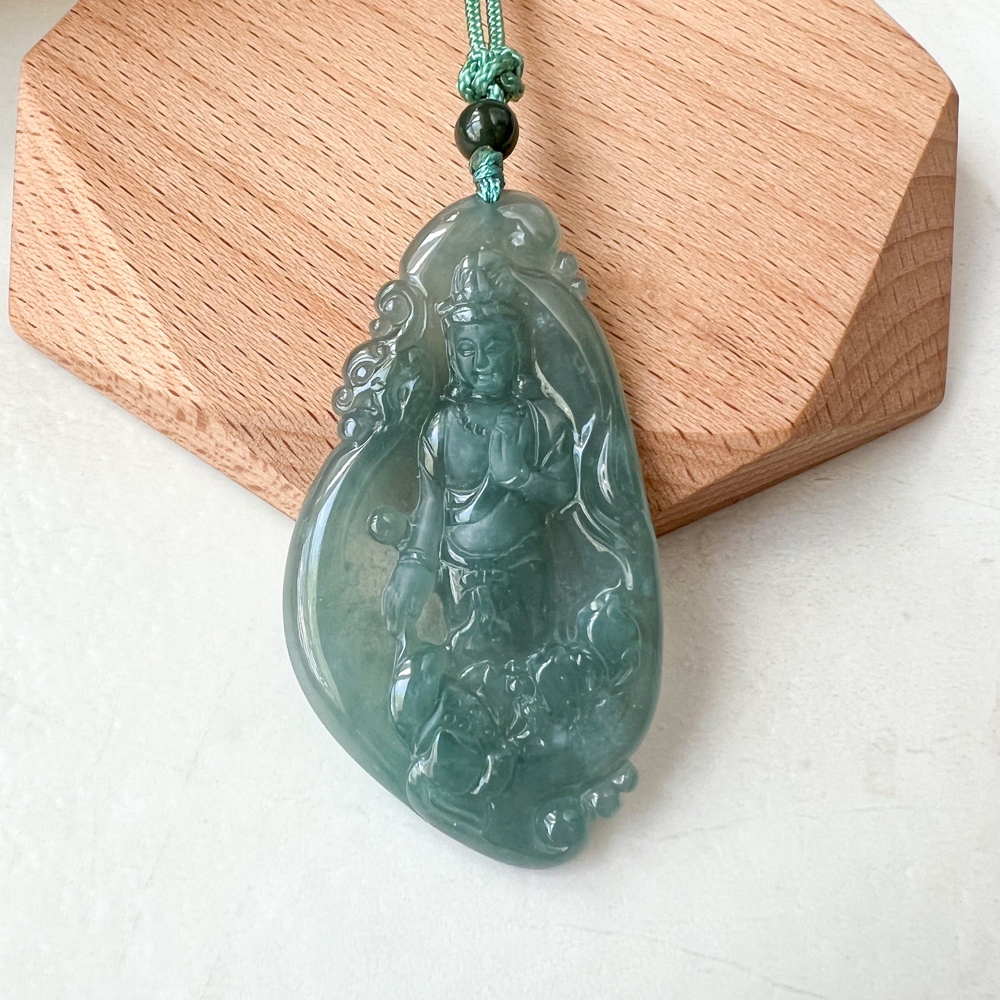 Jadeite Jade Standing Guan Yin Avalokiteshvara Carved Pendant Necklace, Quan Am, ZYF-1221-1660334749 - AriaDesignCollection