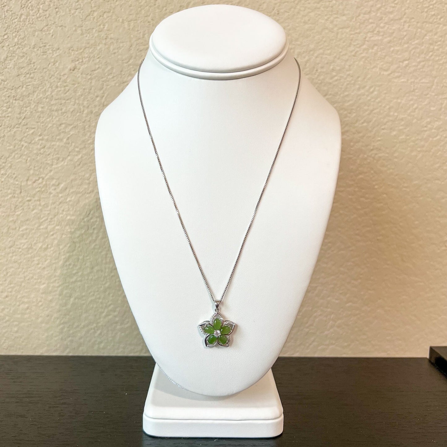 Green Flower, Nephrite Jade Sterling Silver Pendant Necklace, XWZ-1122-1679014130