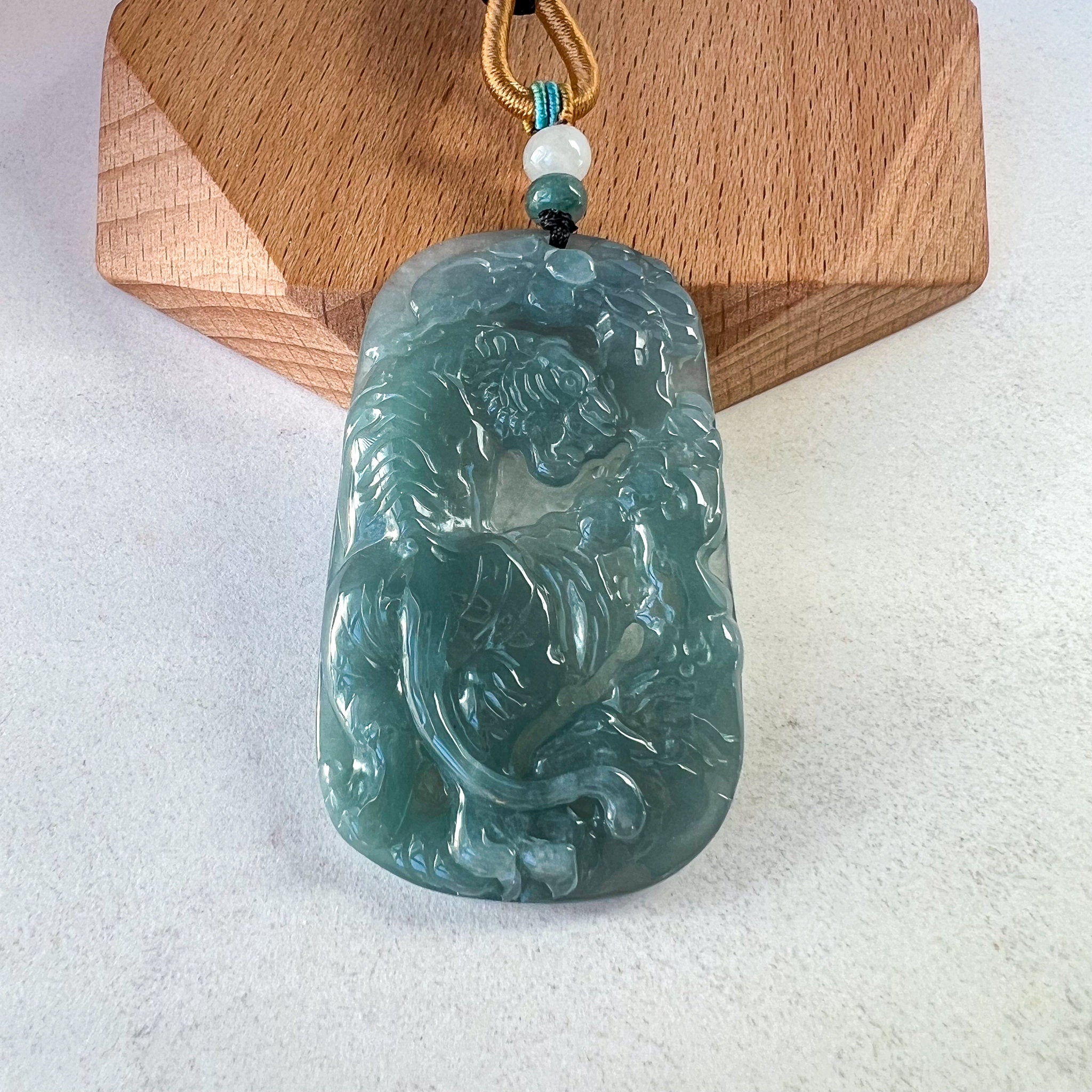 Jade hot sale tiger necklace