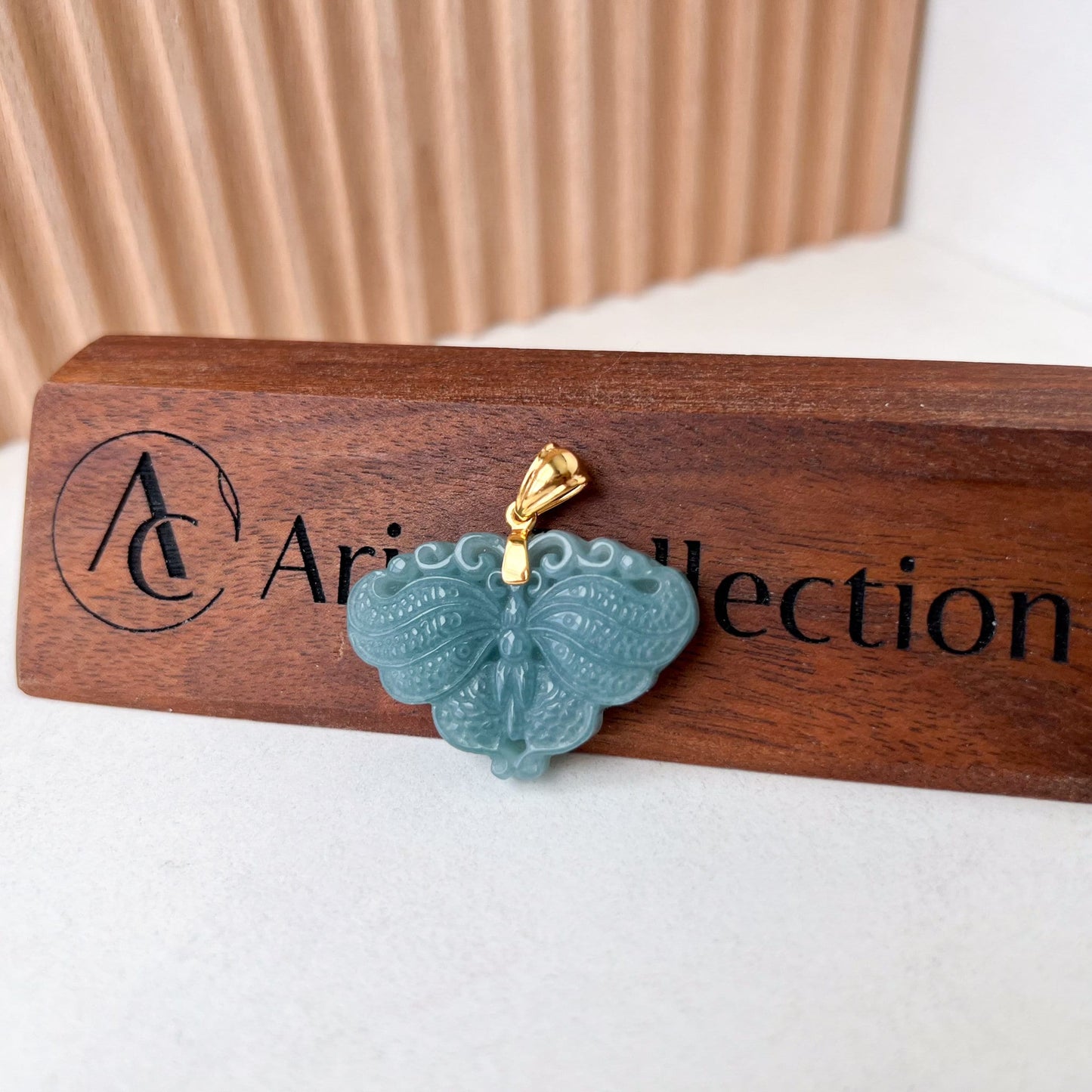 Green Jadeite Jade Butterfly Hand Carved Pendant with 18K Solid Gold Bail, SQ-0323-1701147182