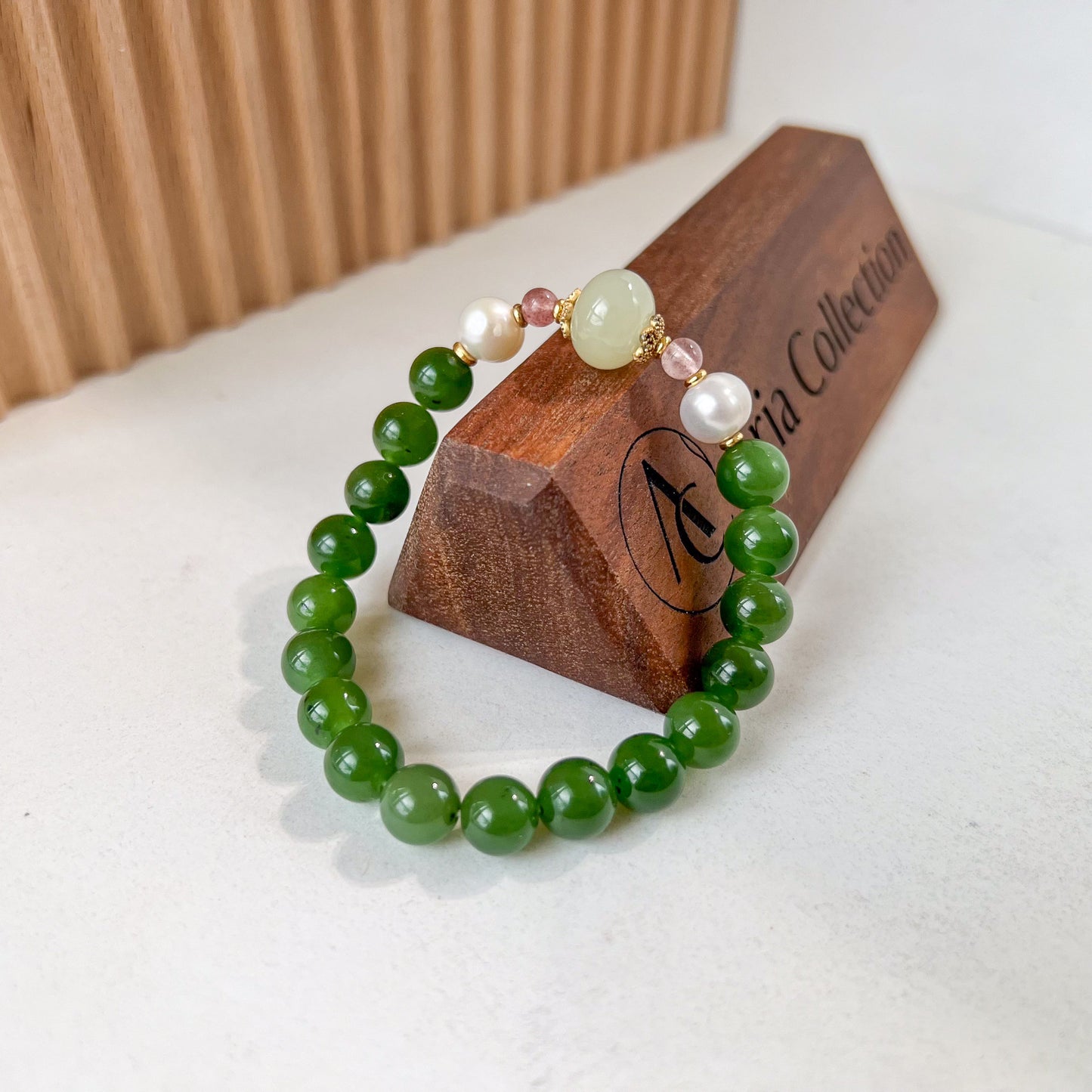 8 mm Green Nephrite Jade with Freshwater Pearls Round Beaded Bracelet, HST-0722-1705530276