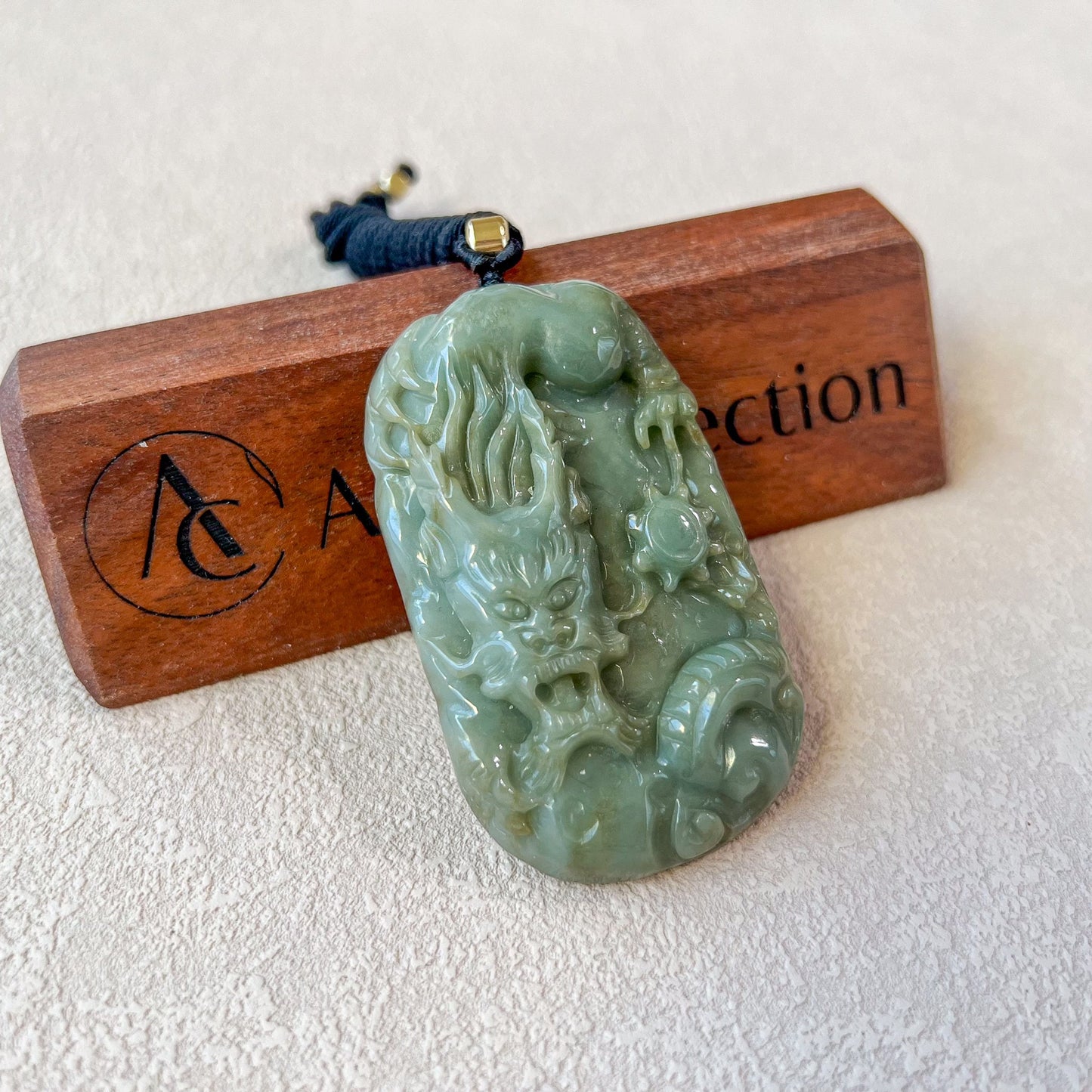 Large Green Jadeite Jade Dragon Chinese Zodiac Hand Carved Pendant Necklace, YJ-0722-0004925