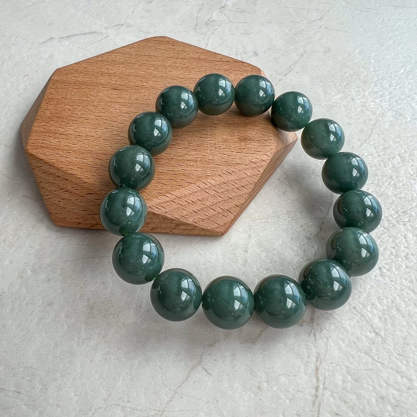 13.5 mm Green Natural Jadeite Jade Round Beaded Bracelet, FCLL-0822-1706723474