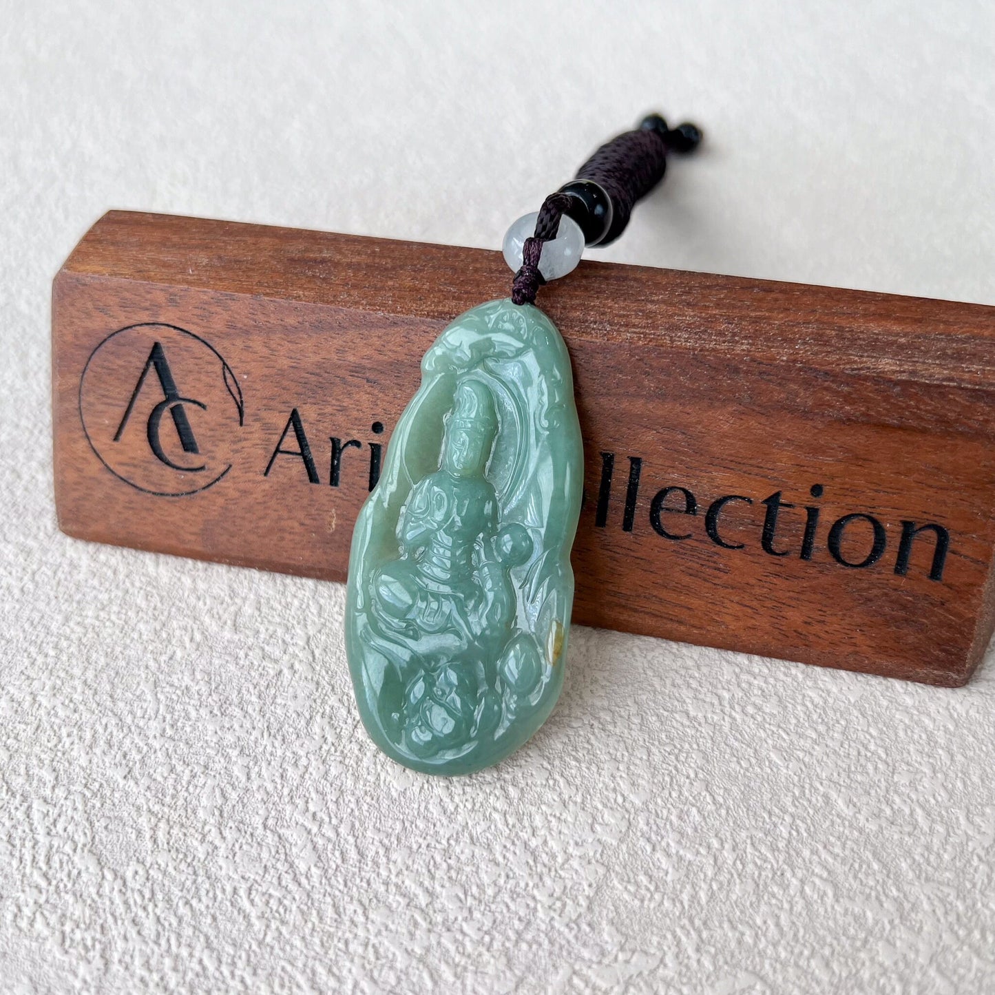 Green Jadeite Jade Guan Yin Avalokiteshvara, 观音, Hand Carved Pendant Necklace, BGC-1122-0027600